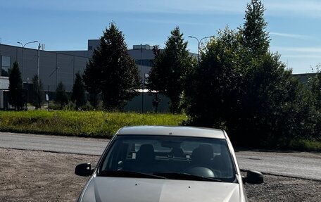 Renault Logan I, 2011 год, 220 000 рублей, 3 фотография