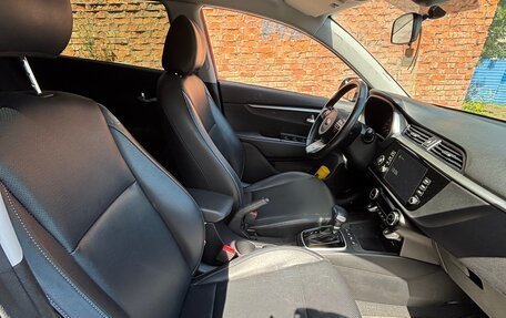 KIA Rio IV, 2021 год, 1 700 000 рублей, 3 фотография