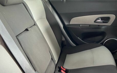 Chevrolet Cruze II, 2011 год, 599 000 рублей, 9 фотография