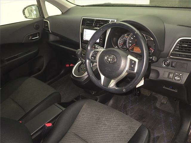 Toyota Ractis II, 2016 год, 1 027 000 рублей, 3 фотография