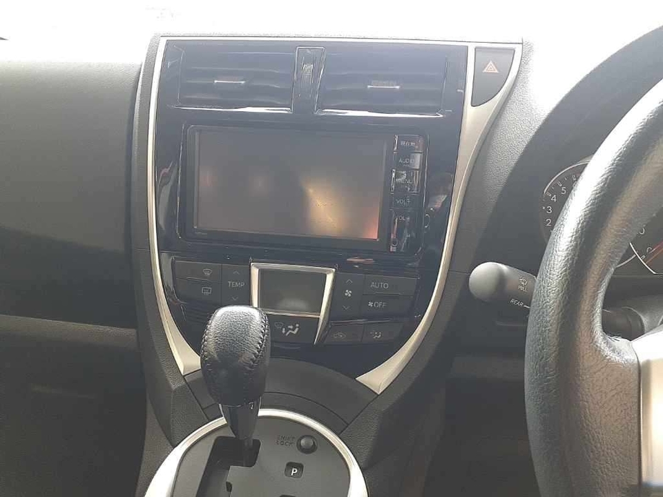Toyota Ractis II, 2014 год, 1 038 000 рублей, 12 фотография