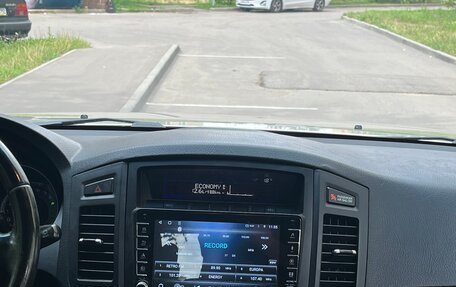 Mitsubishi Pajero IV, 2008 год, 1 340 000 рублей, 16 фотография