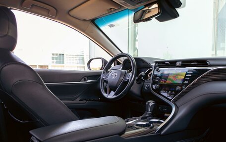 Toyota Camry, 2019 год, 2 295 000 рублей, 19 фотография