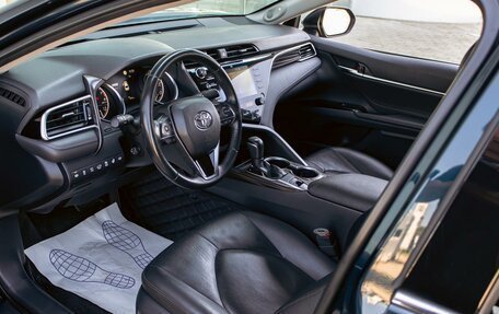 Toyota Camry, 2019 год, 2 295 000 рублей, 13 фотография