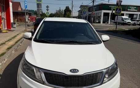 KIA Rio III рестайлинг, 2012 год, 900 000 рублей, 2 фотография