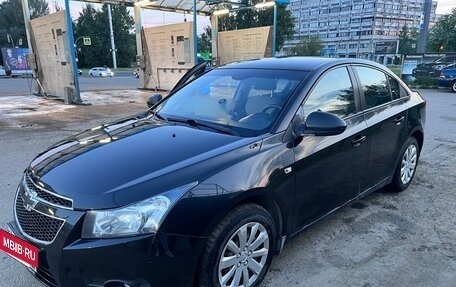 Chevrolet Cruze II, 2011 год, 699 000 рублей, 6 фотография