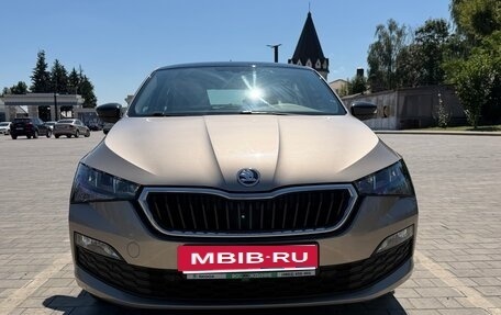 Skoda Rapid II, 2020 год, 1 900 000 рублей, 2 фотография