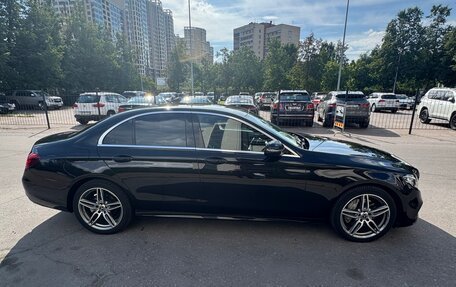 Mercedes-Benz E-Класс, 2019 год, 3 150 000 рублей, 3 фотография