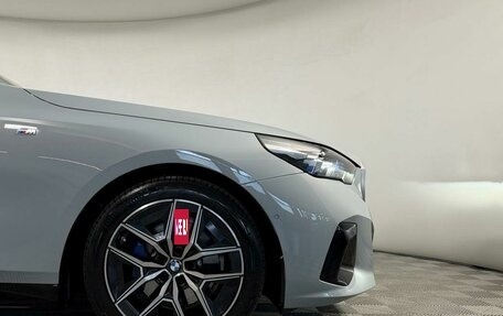 BMW 5 серия, 2023 год, 5 999 000 рублей, 7 фотография