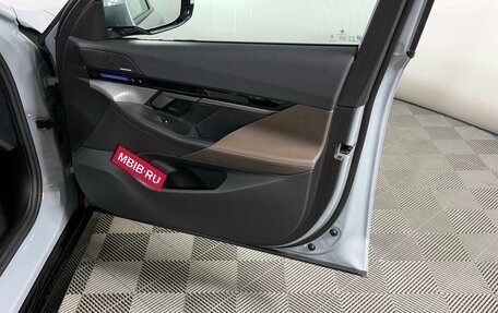 BMW 5 серия, 2023 год, 5 999 000 рублей, 29 фотография