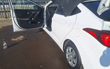 Hyundai Elantra V, 2015 год, 799 000 рублей, 16 фотография