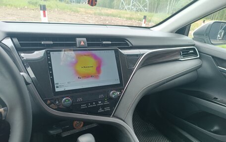Toyota Camry, 2020 год, 2 550 000 рублей, 4 фотография