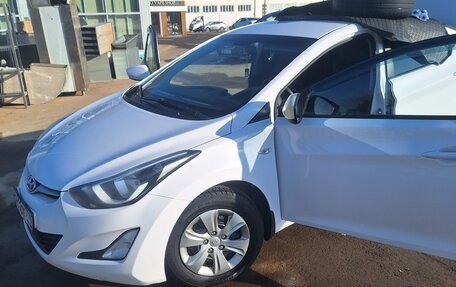 Hyundai Elantra V, 2015 год, 799 000 рублей, 17 фотография