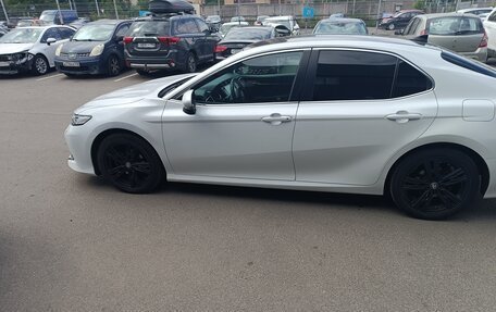 Toyota Camry, 2020 год, 2 550 000 рублей, 8 фотография