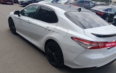 Toyota Camry, 2020 год, 2 550 000 рублей, 9 фотография