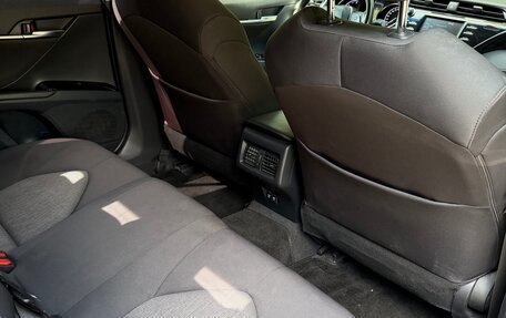 Toyota Camry, 2019 год, 2 200 000 рублей, 5 фотография