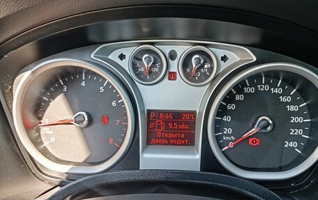 Ford Focus II рестайлинг, 2010 год, 580 000 рублей, 15 фотография