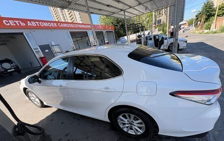 Toyota Camry, 2020 год, 2 720 000 рублей, 4 фотография