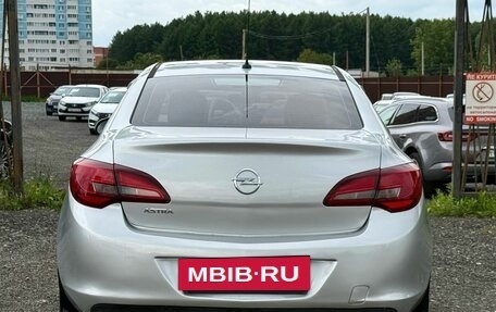 Opel Astra J, 2014 год, 739 000 рублей, 6 фотография