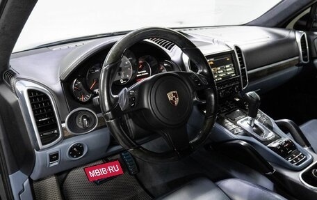 Porsche Cayenne III, 2011 год, 2 369 000 рублей, 10 фотография