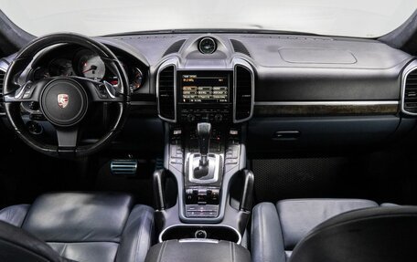 Porsche Cayenne III, 2011 год, 2 369 000 рублей, 26 фотография