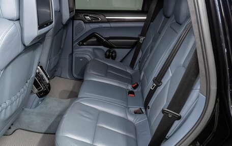 Porsche Cayenne III, 2011 год, 2 369 000 рублей, 21 фотография