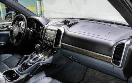 Porsche Cayenne III, 2011 год, 2 369 000 рублей, 24 фотография