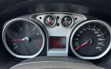 Ford Focus II рестайлинг, 2010 год, 700 000 рублей, 34 фотография
