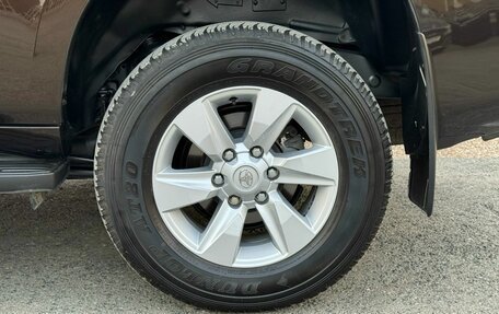 Toyota Land Cruiser Prado 150 рестайлинг 2, 2021 год, 6 000 000 рублей, 11 фотография