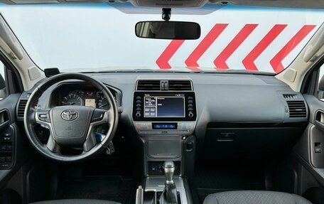 Toyota Land Cruiser Prado 150 рестайлинг 2, 2021 год, 6 000 000 рублей, 15 фотография