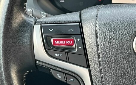 Toyota Land Cruiser Prado 150 рестайлинг 2, 2021 год, 6 000 000 рублей, 21 фотография