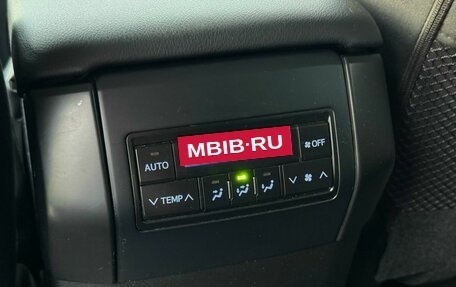Toyota Land Cruiser Prado 150 рестайлинг 2, 2021 год, 6 000 000 рублей, 31 фотография