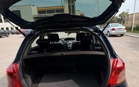 Toyota Yaris III рестайлинг, 2007 год, 650 000 рублей, 12 фотография