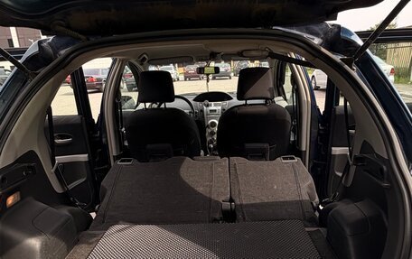 Toyota Yaris III рестайлинг, 2007 год, 650 000 рублей, 13 фотография
