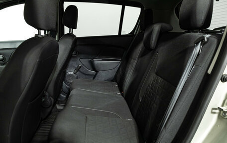 Renault Sandero II рестайлинг, 2015 год, 949 700 рублей, 11 фотография