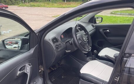 Volkswagen Polo VI (EU Market), 2012 год, 950 000 рублей, 6 фотография