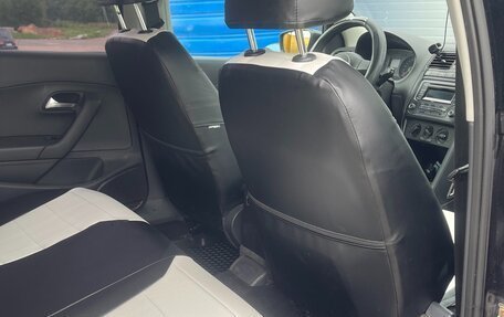 Volkswagen Polo VI (EU Market), 2012 год, 950 000 рублей, 13 фотография