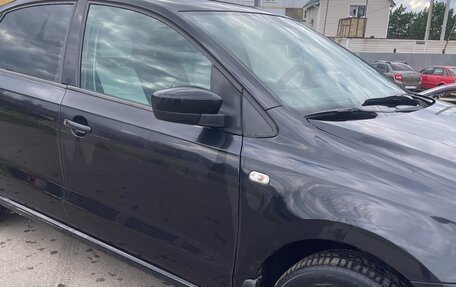 Volkswagen Polo VI (EU Market), 2012 год, 950 000 рублей, 14 фотография