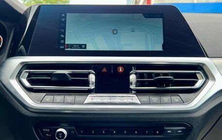BMW 3 серия, 2019 год, 3 699 000 рублей, 14 фотография