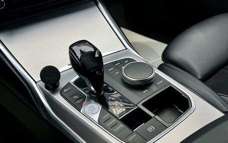 BMW 3 серия, 2019 год, 3 699 000 рублей, 15 фотография