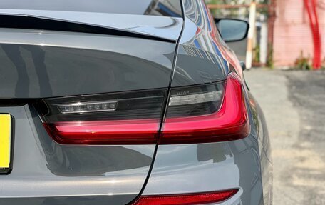 BMW 3 серия, 2019 год, 3 699 000 рублей, 28 фотография