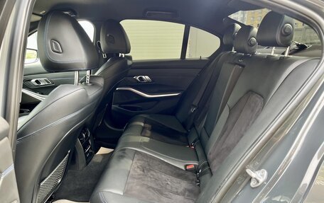 BMW 3 серия, 2019 год, 3 699 000 рублей, 23 фотография