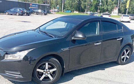 Chevrolet Cruze II, 2012 год, 590 000 рублей, 3 фотография