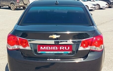 Chevrolet Cruze II, 2012 год, 590 000 рублей, 5 фотография