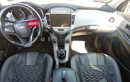 Chevrolet Cruze II, 2012 год, 590 000 рублей, 6 фотография