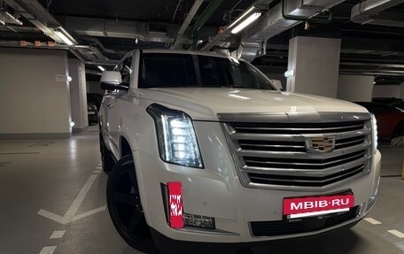 Cadillac Escalade IV, 2016 год, 5 500 000 рублей, 2 фотография