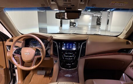 Cadillac Escalade IV, 2016 год, 5 500 000 рублей, 16 фотография