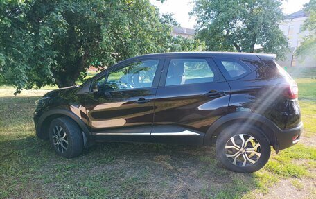 Renault Kaptur I рестайлинг, 2019 год, 1 500 000 рублей, 2 фотография