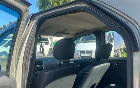 Renault Logan I, 2011 год, 320 000 рублей, 4 фотография