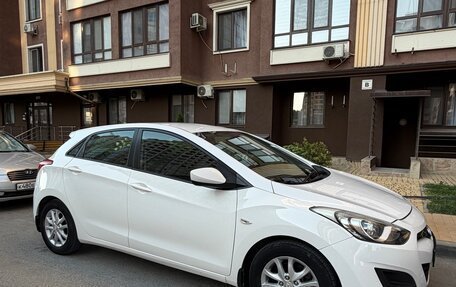 Hyundai i30 II рестайлинг, 2014 год, 950 000 рублей, 3 фотография